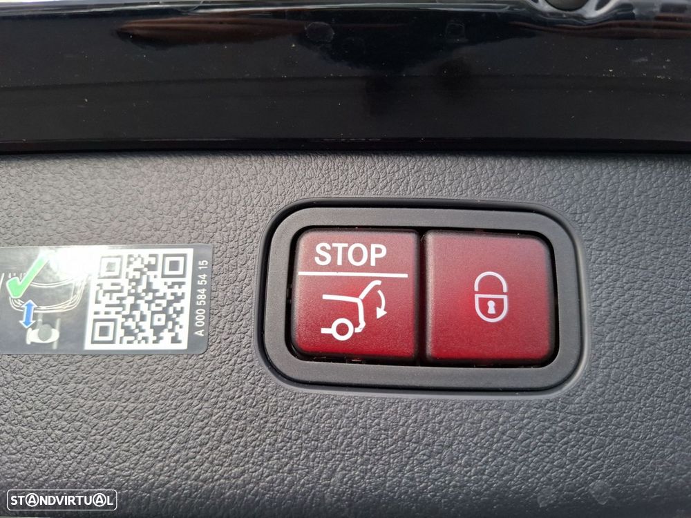 Mercedes-Benz C 200 d AMG Line - 24