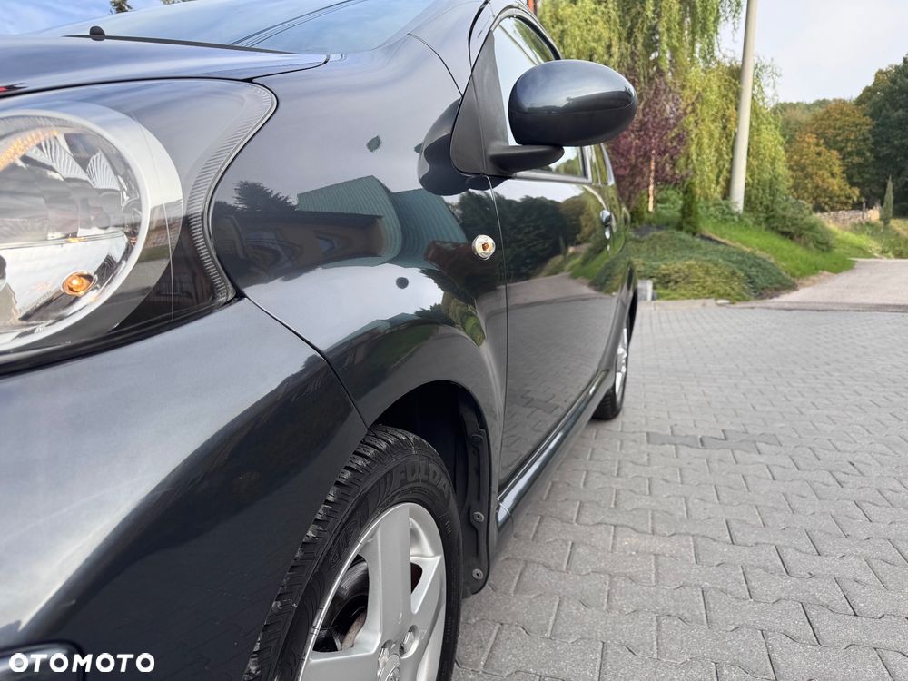 Toyota Aygo Connect - 10