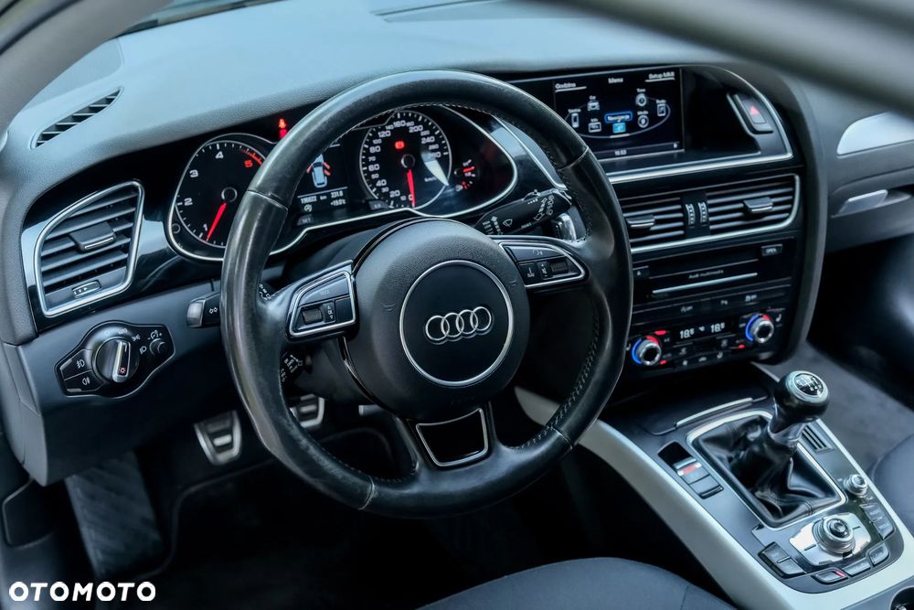 Audi A4 Avant 2.0 TDI DPF S line Sportpaket - 21