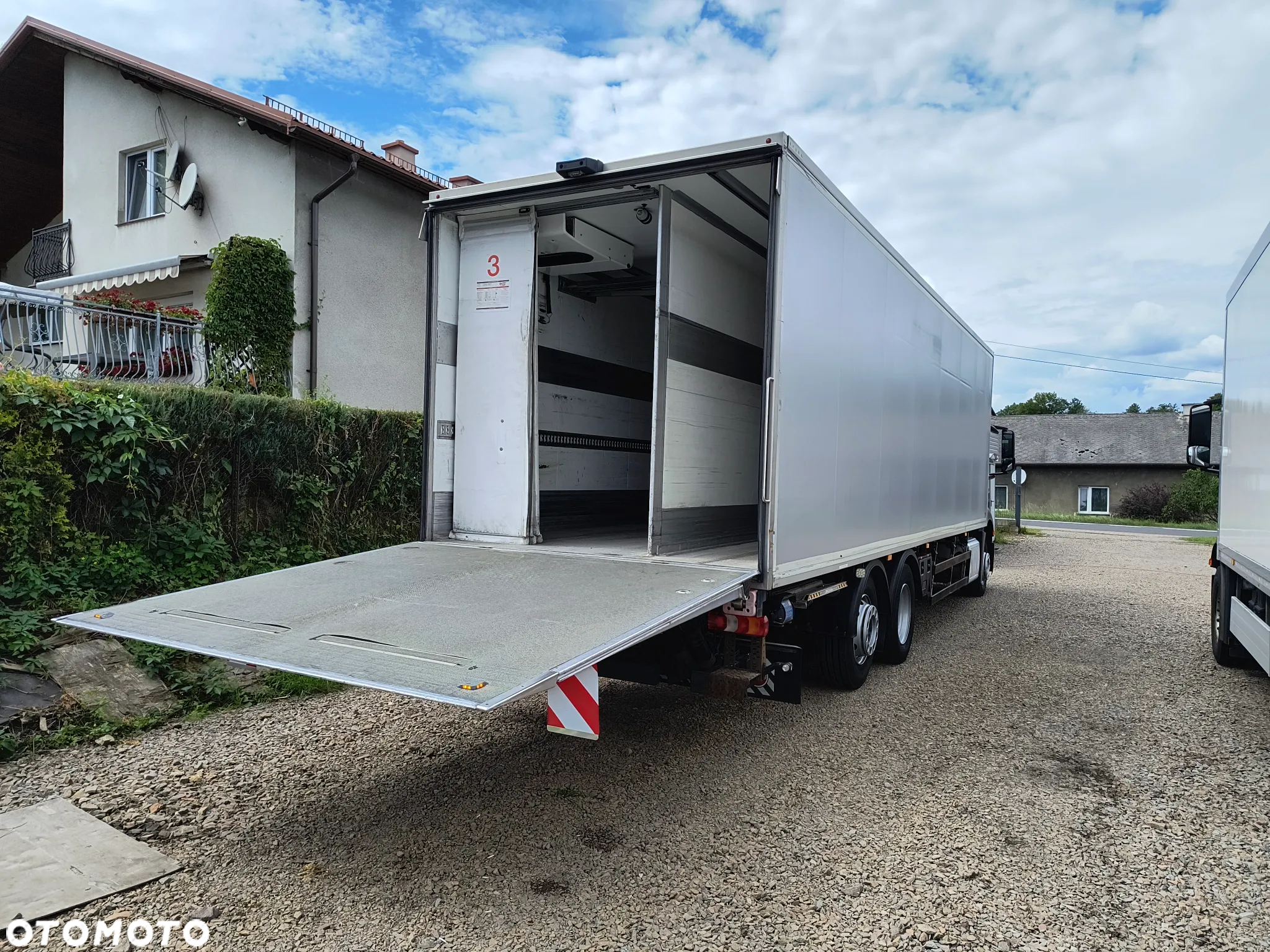 Mercedes-Benz Antos 2536 EURO6 - 5