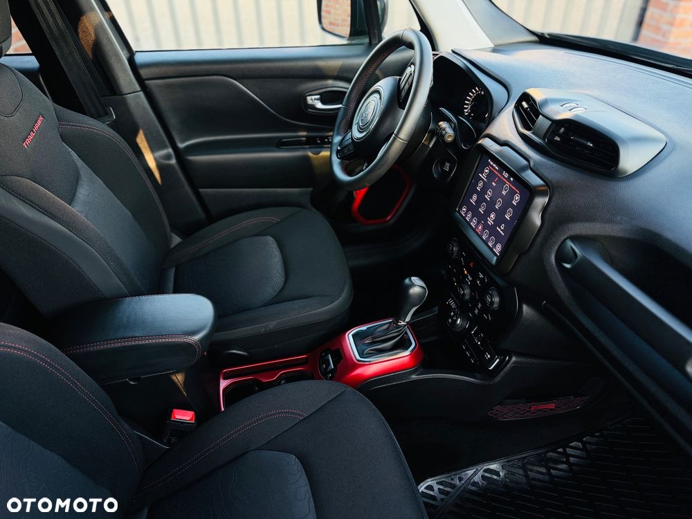 Jeep Renegade 1.3 T-GDI 4xe PLUG-IN Hybrid Automatik Trailhawk - 20
