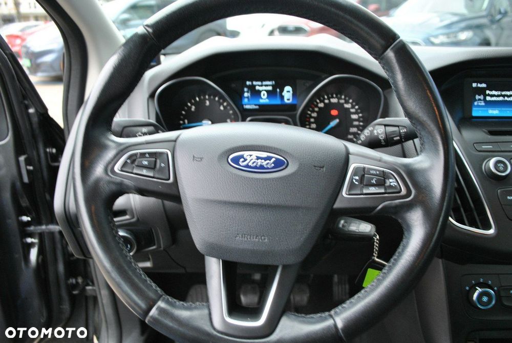Ford Focus - 16