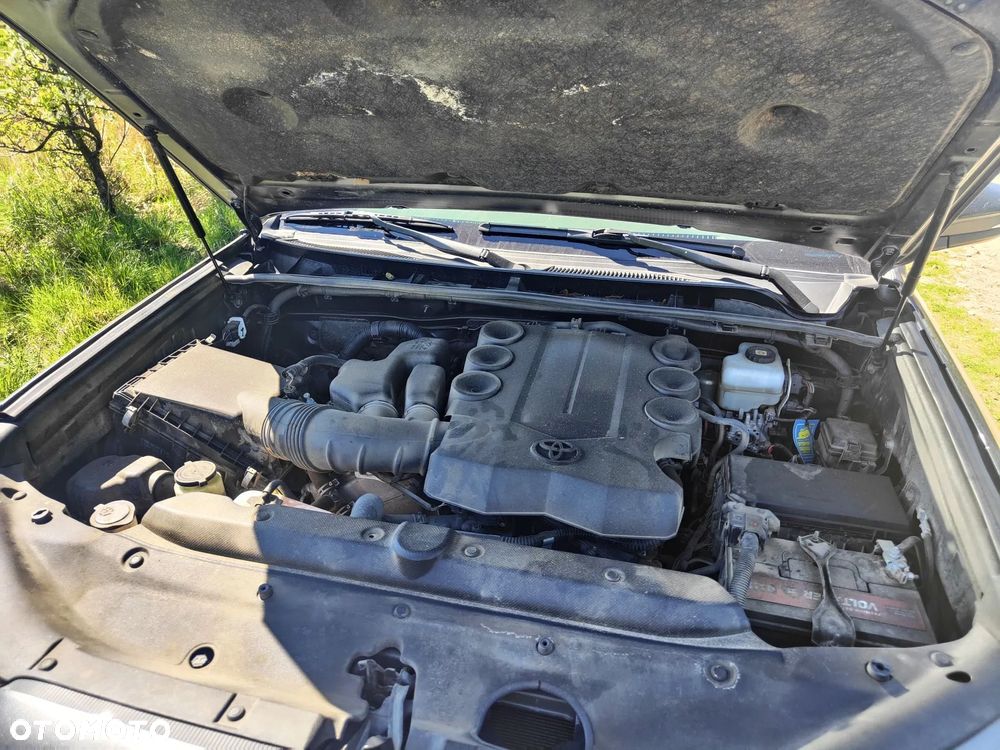 Toyota 4-Runner - 17