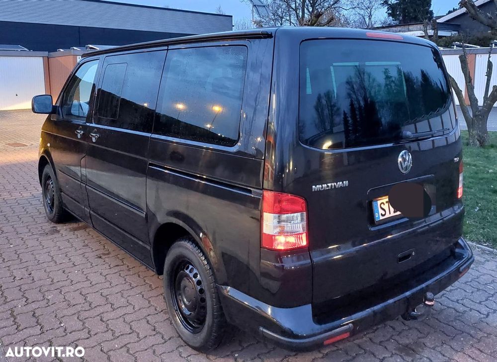 Volkswagen Multivan - 2