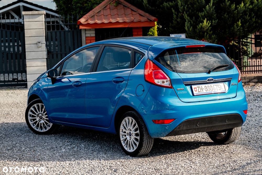 Ford Fiesta 1.0 EcoBoost Titanium - 12