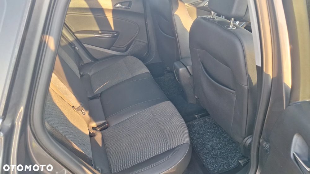 Opel Astra 1.4 Active - 12