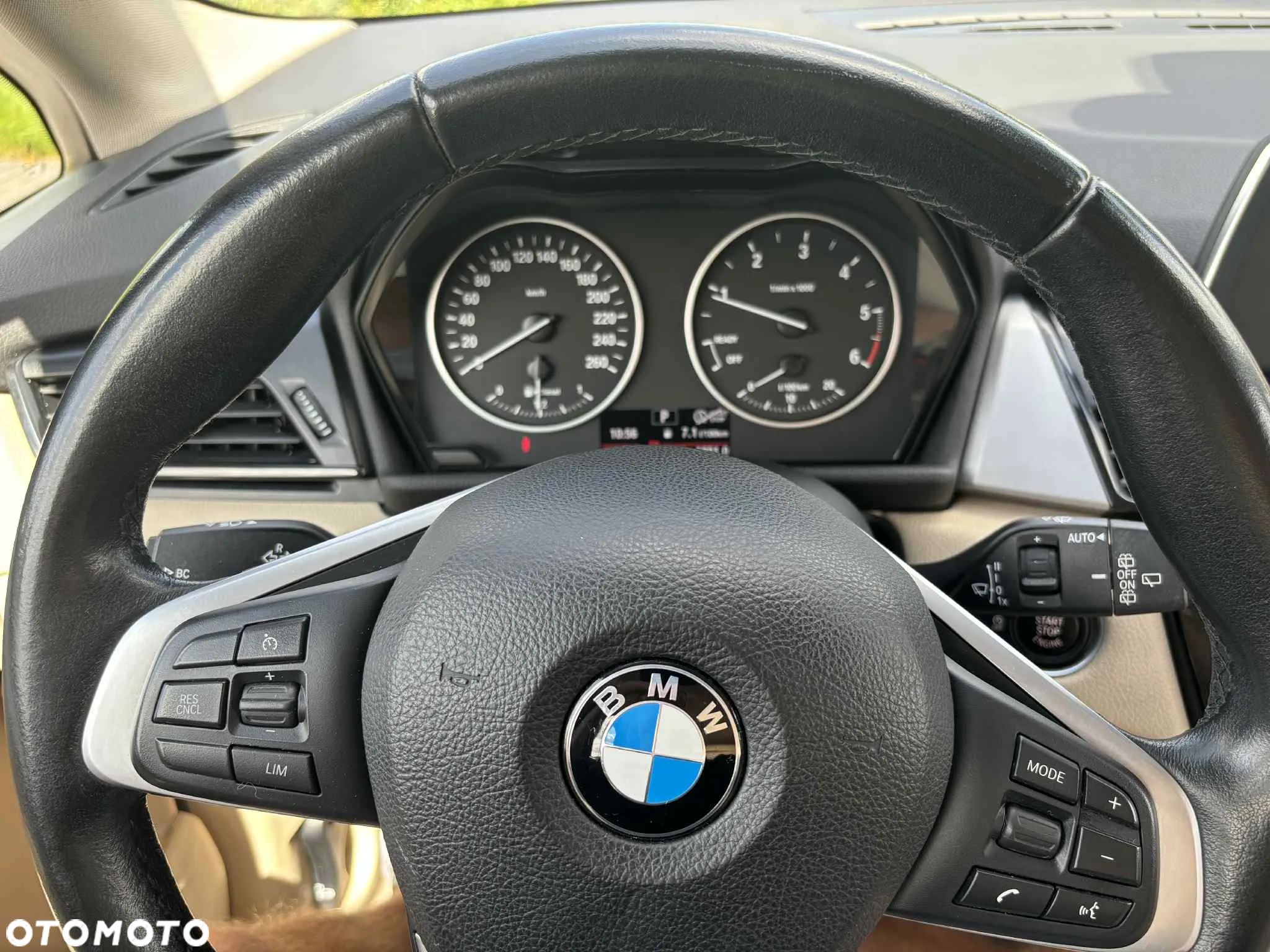 BMW Seria 2 - 14