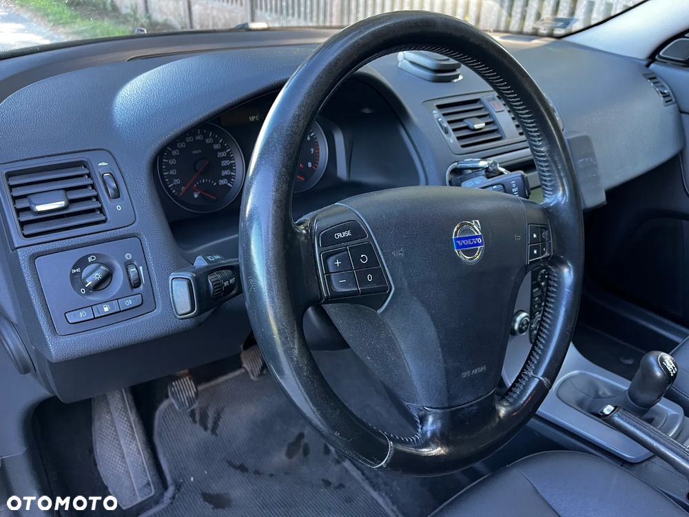 Volvo V50 - 33