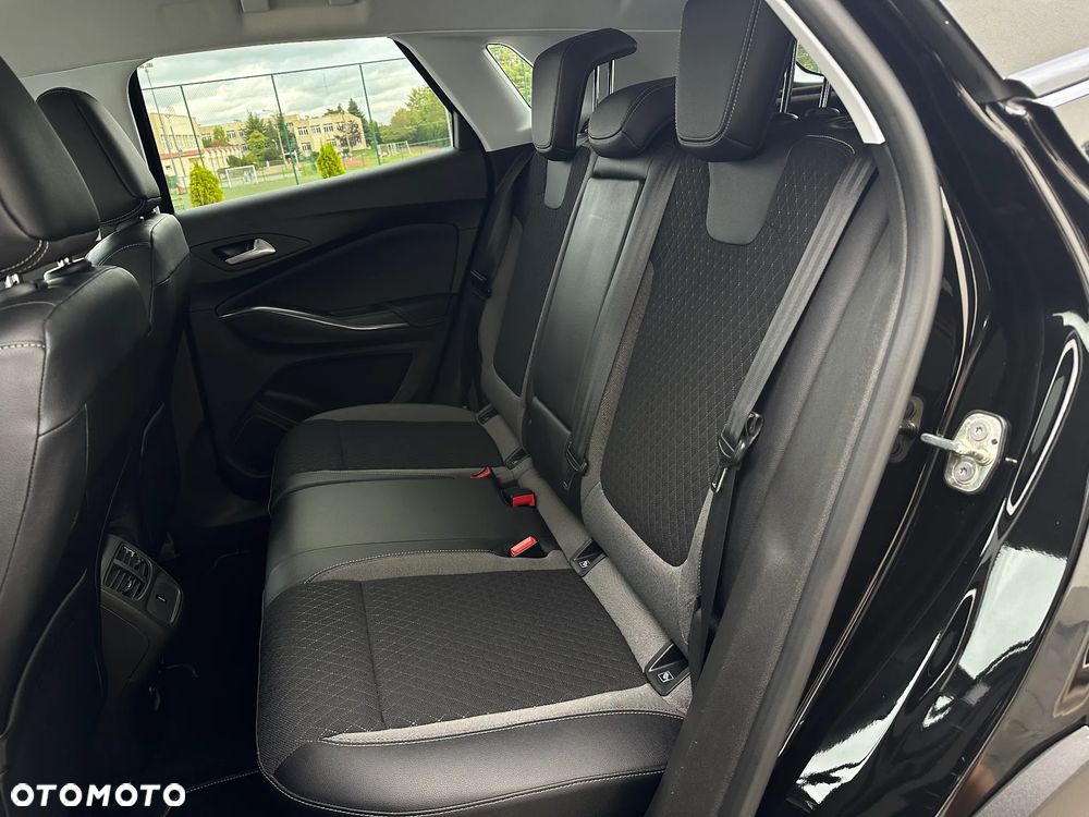 Opel Grandland X 1.6 D Start/Stop INNOVATION - 34