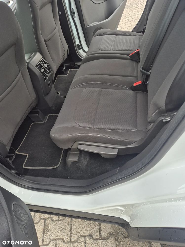 Ford Kuga 1.5 EcoBoost 2x4 Titanium - 16