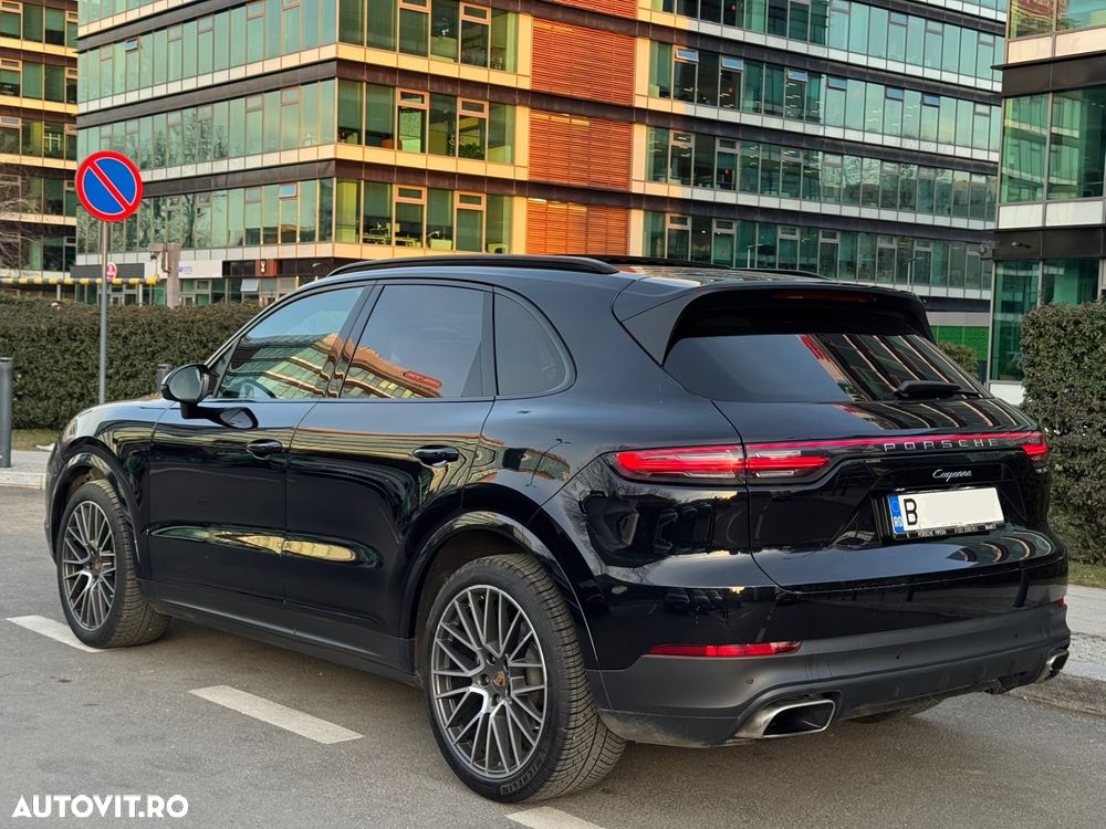 Porsche Cayenne Standard - 4