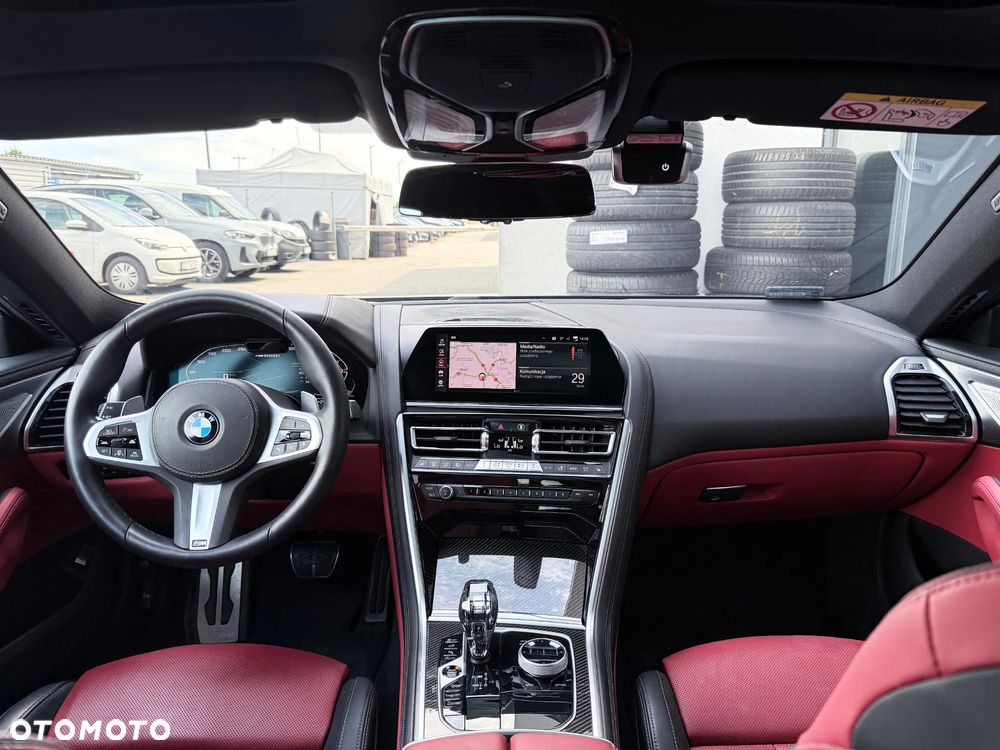 BMW Seria 8 - 22