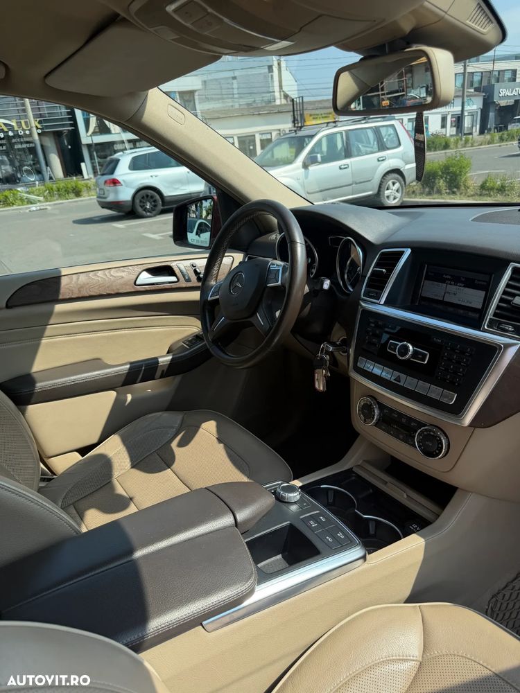 Mercedes-Benz ML 350 BlueTEC 4MATIC Aut - 16