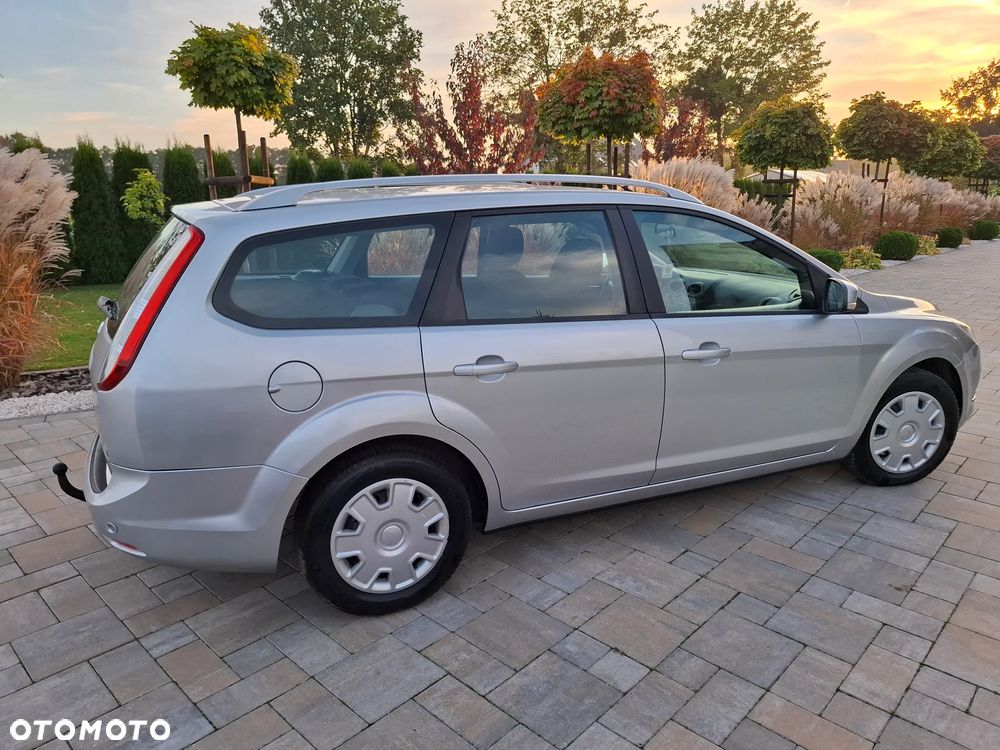 Ford Focus 1.6 16V Ghia - 20