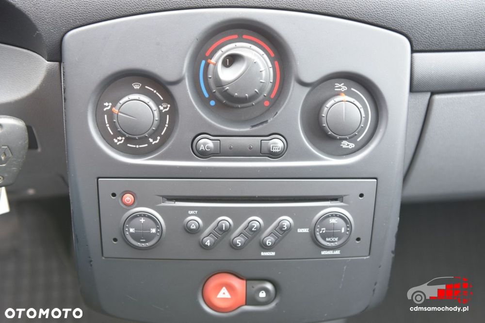 Renault Clio - 30