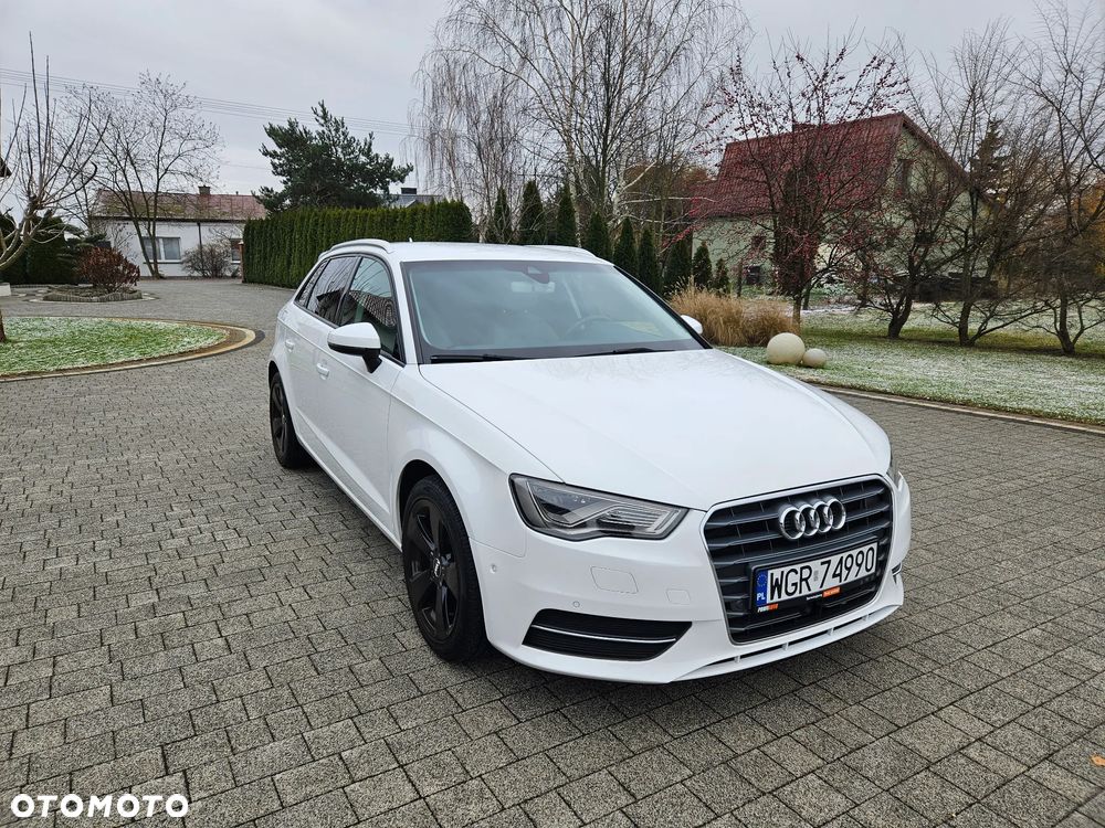 Audi A3 Sportback 2.0 TDI Ambition - 2