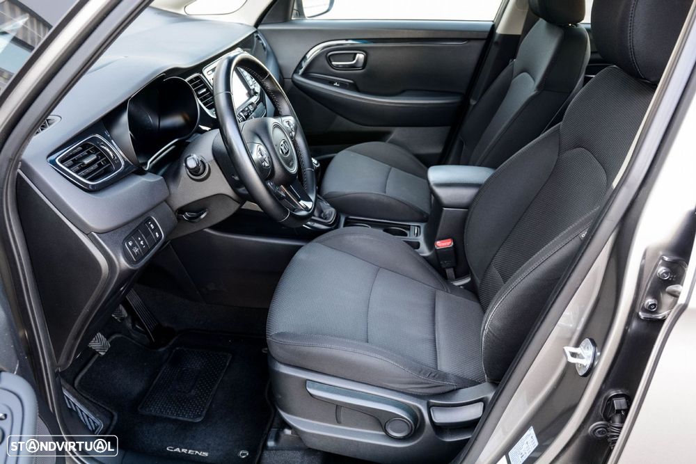 Kia Carens 1.7 CRDi ISG TX - 22