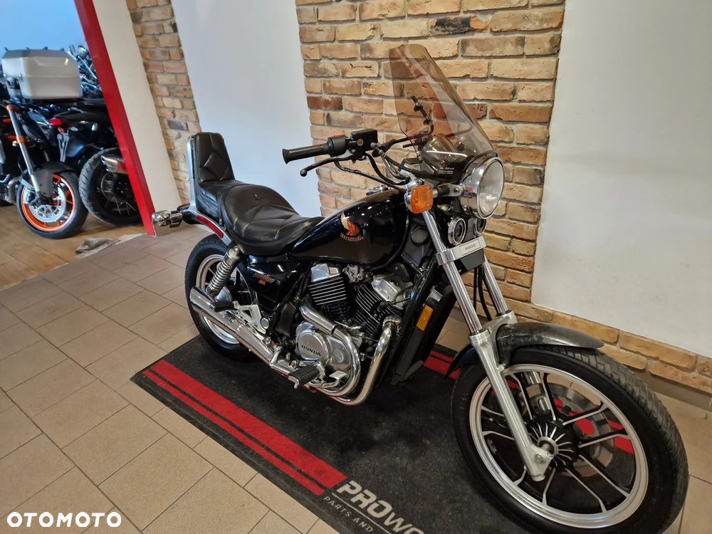 Honda Shadow - 10