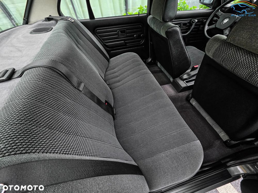 BMW Seria 3 - 17