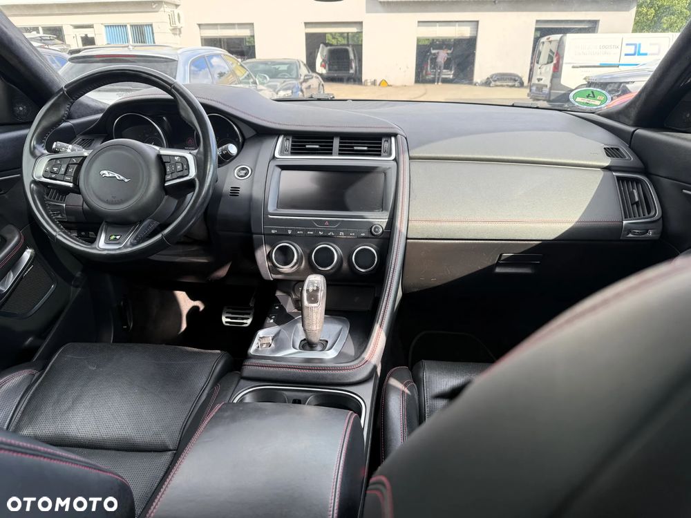 Jaguar E-Pace D180 AWD R-Dynamic SE - 10