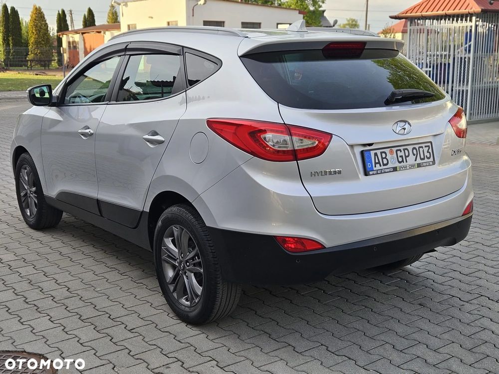 Hyundai ix35 1.6 2WD Fifa World Cup Edition - 13