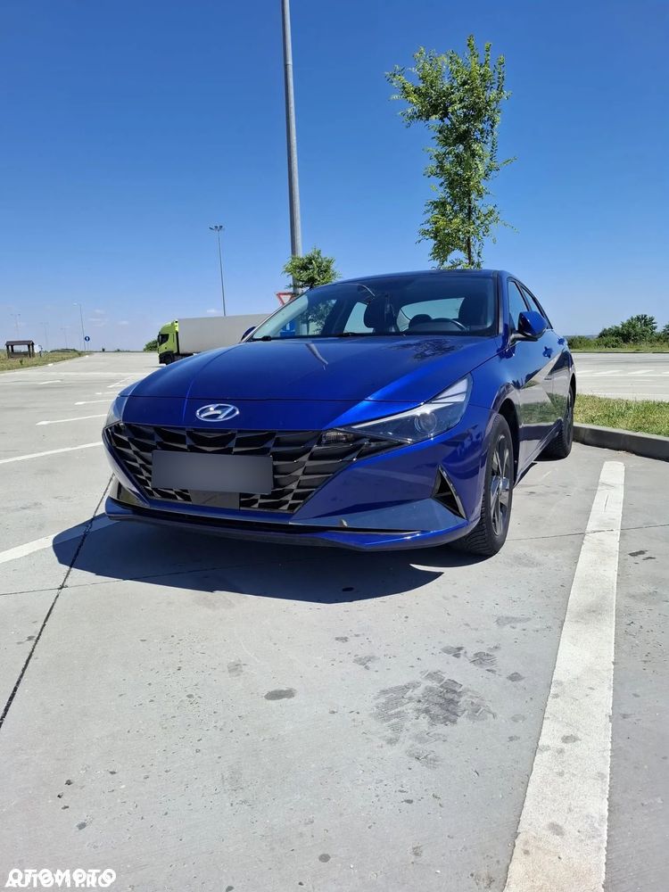 Hyundai Elantra 1.6 Premium - 7