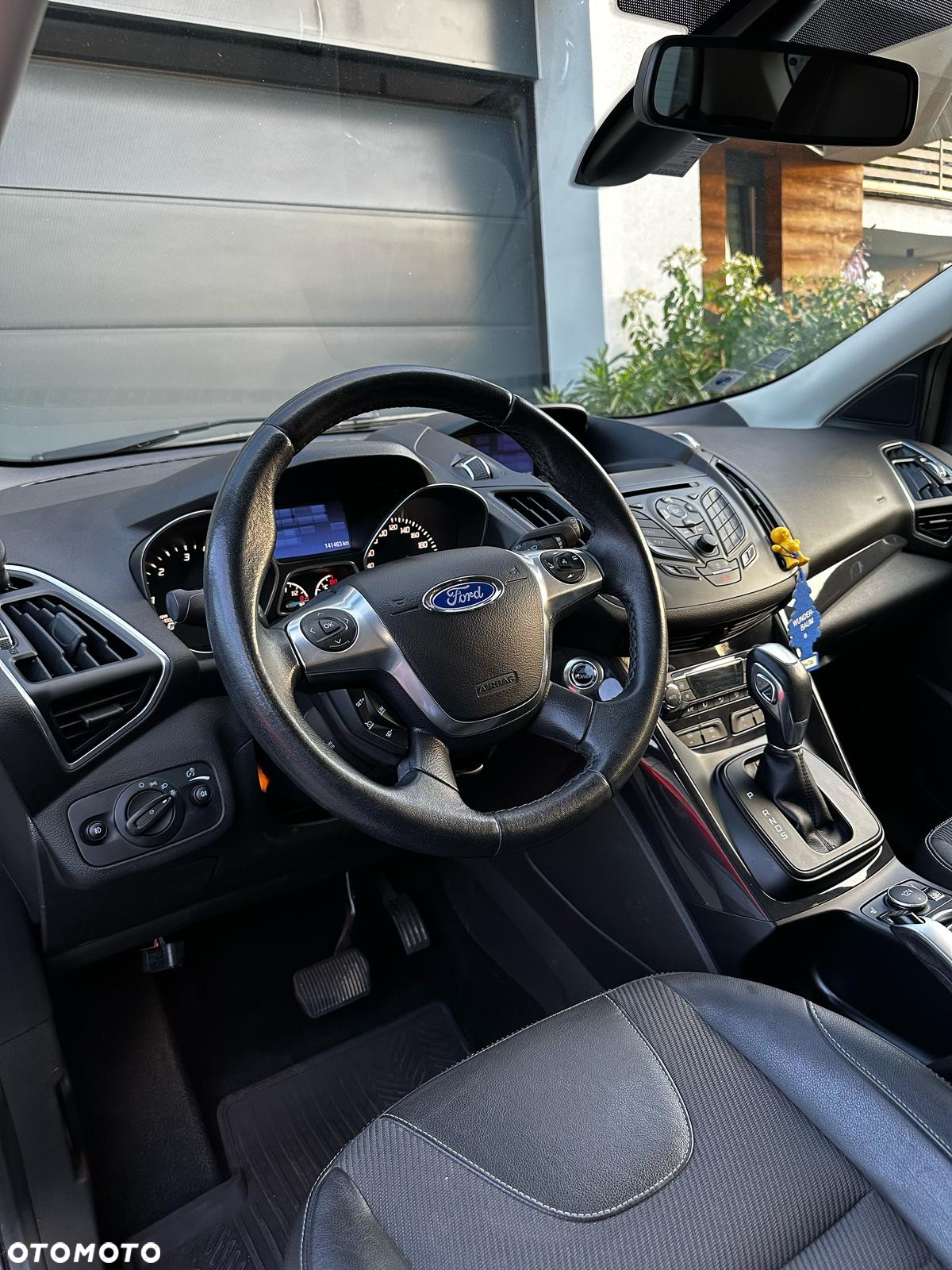 Ford Kuga - 8