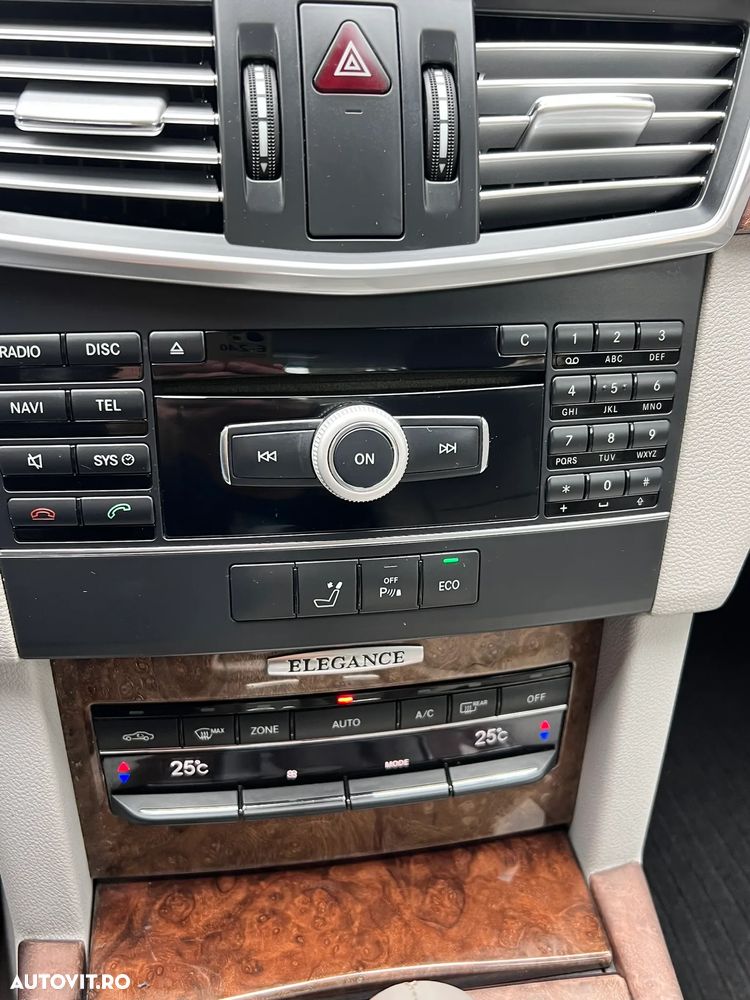 Mercedes-Benz E 220 BlueTEC BlueEFFICIENCY Edition Elegance - 17