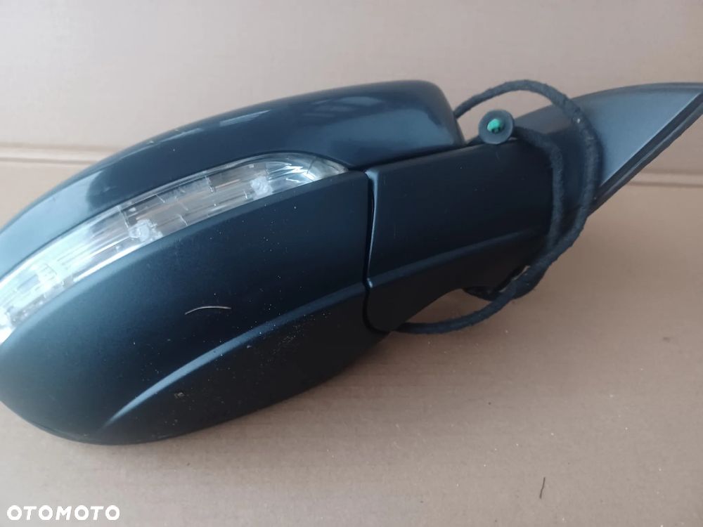 LUSTERKO PRAWE PASSAT B7 CI7F 6PIN - 4