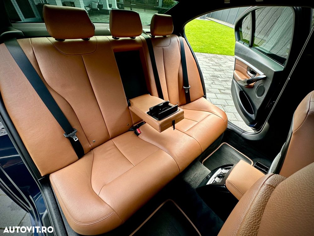 BMW Seria 3 320d Aut. xDrive Luxury Line - 23