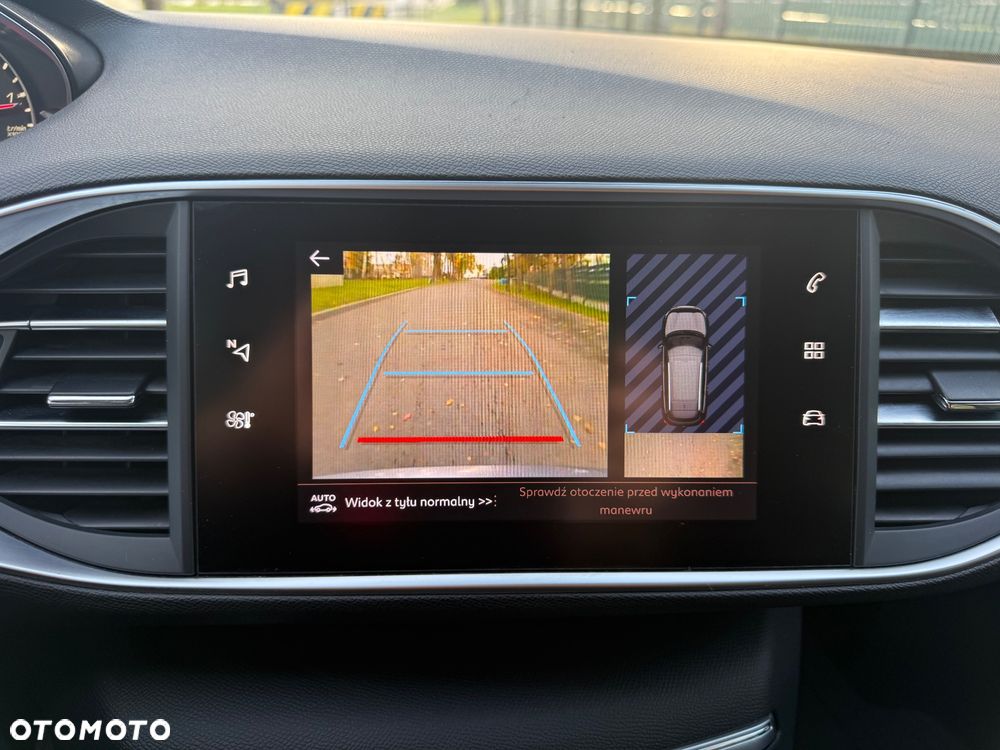 Peugeot 308 BlueHDi FAP 130 Stop & Start Style - 17