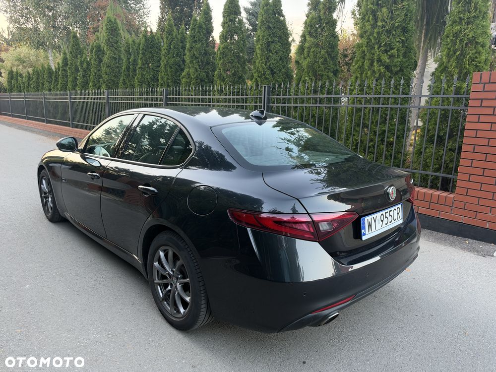 Alfa Romeo Giulia - 3