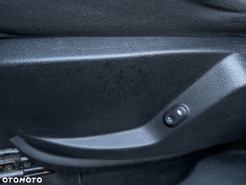 Ford S-Max 2.0 TDCi Titanium - 16