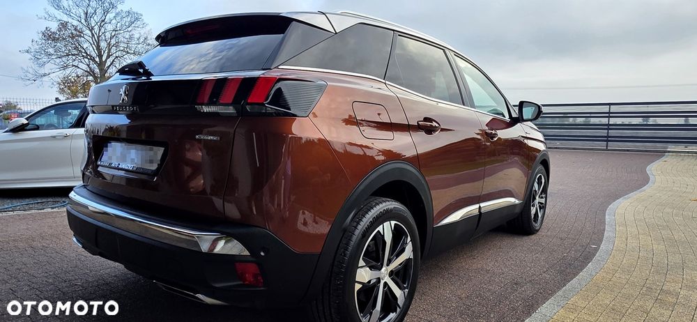 Peugeot 3008 2.0 BlueHDi Allure S&S - 17