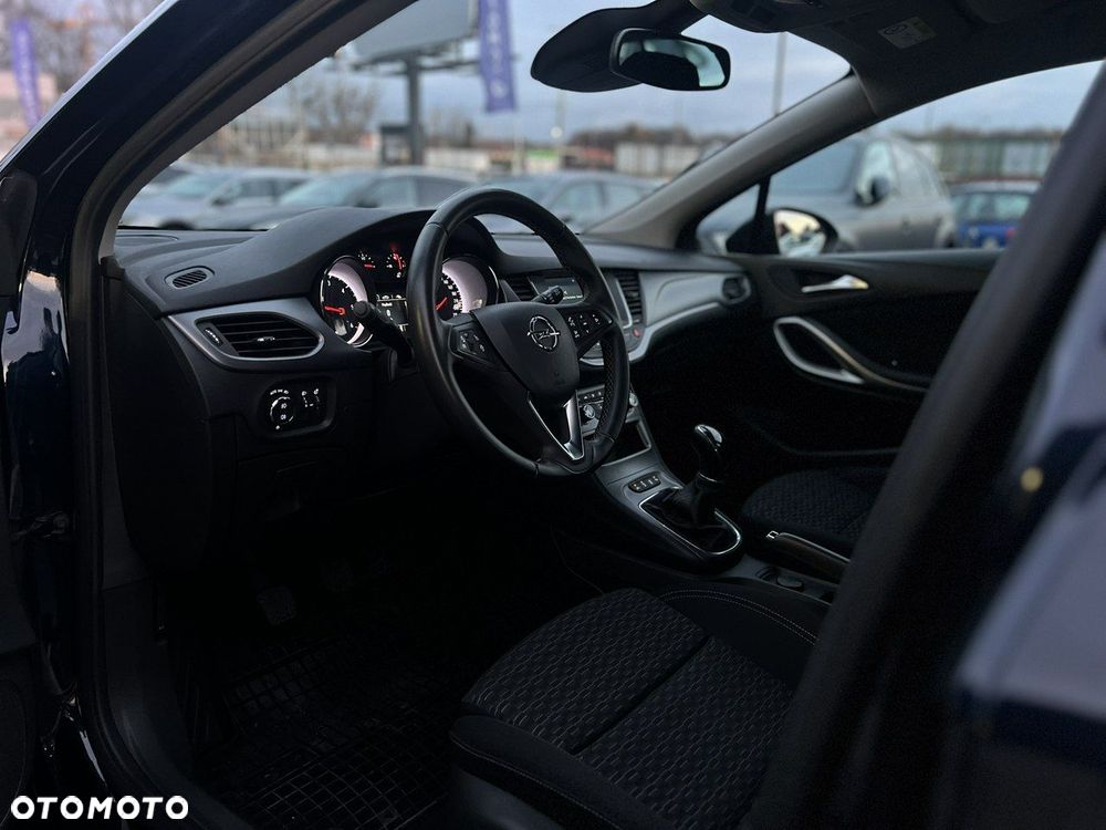 Opel Astra 1.6 CDTI Dynamic S&S - 13