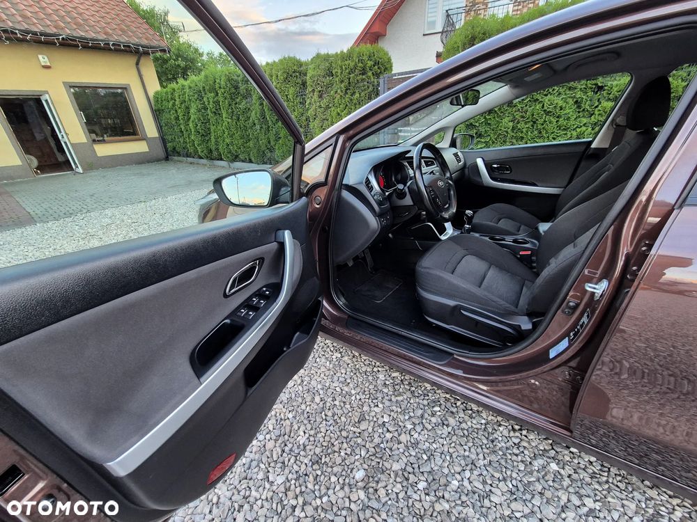 Kia Ceed 1.4 CVVT Attract plus - 23