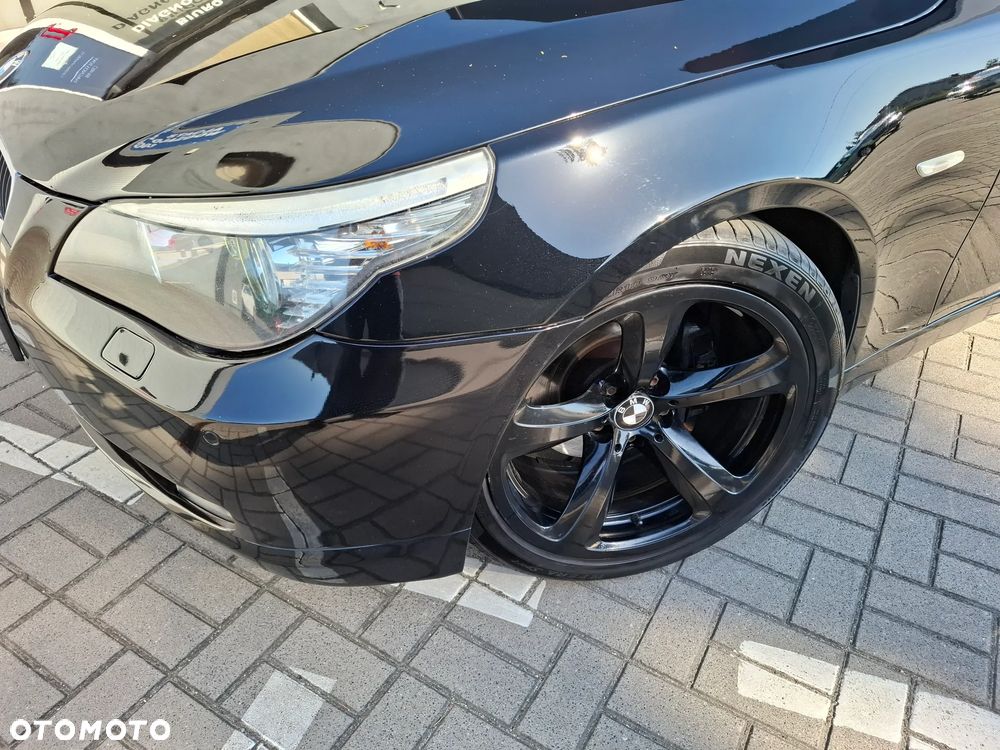 BMW Seria 5 520d Edition Exclusive - 2