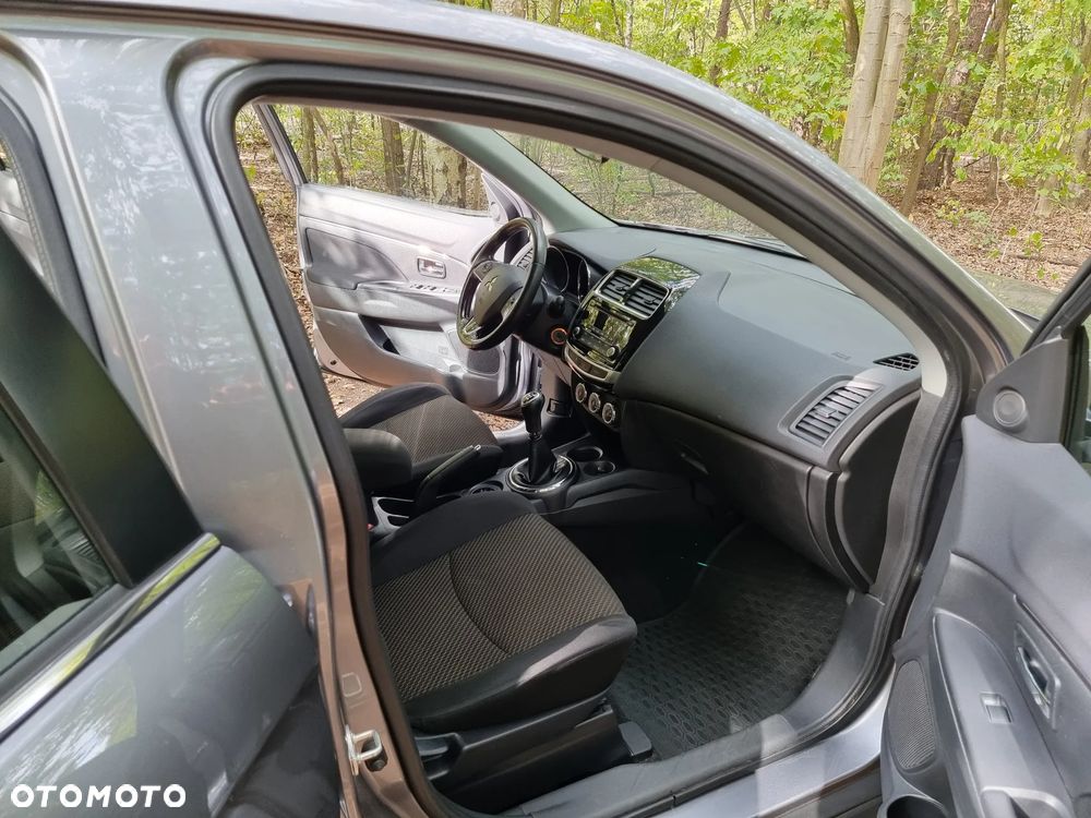 Mitsubishi ASX 1.6 Invite - 15