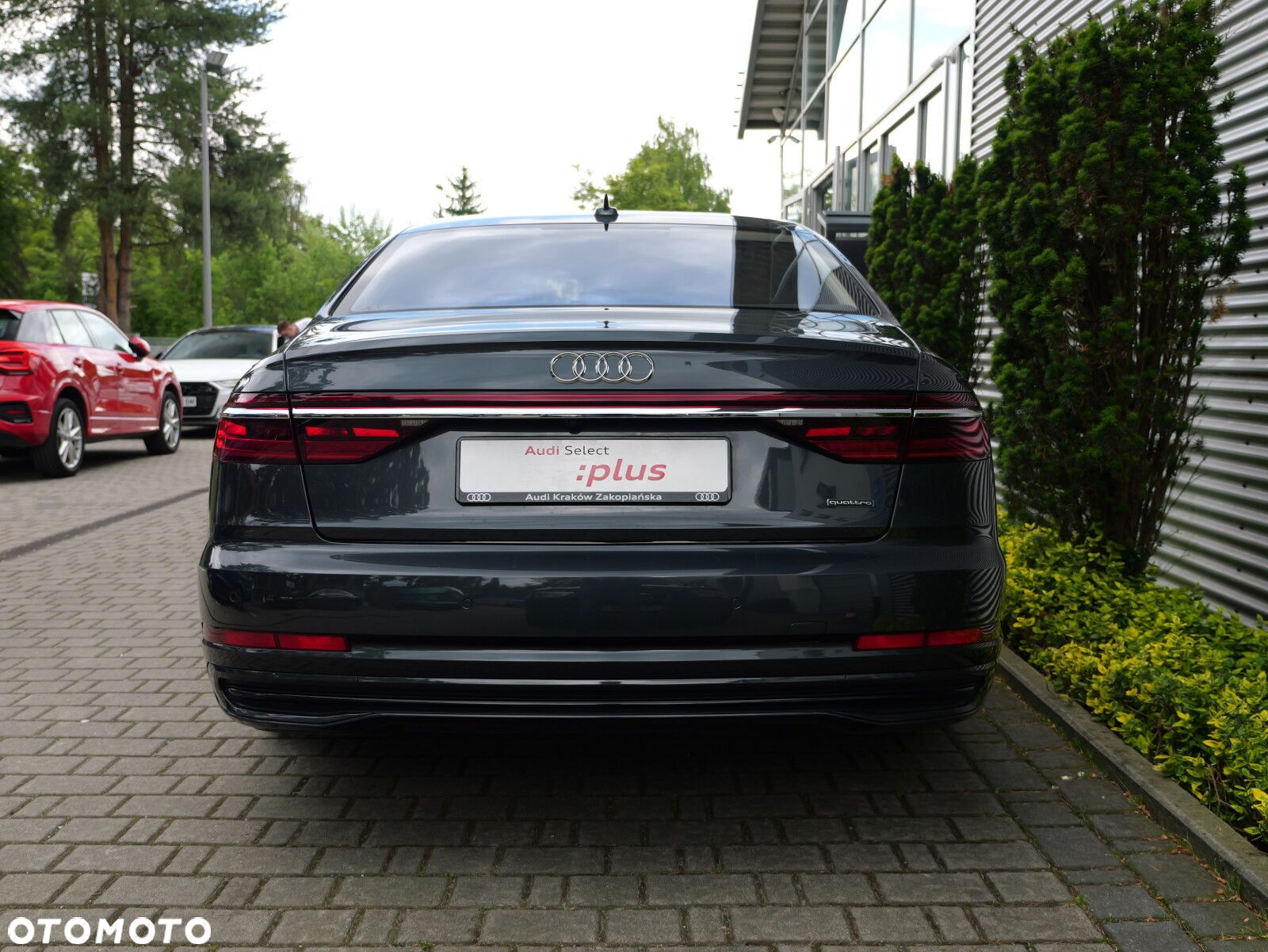 Audi A8 - 14