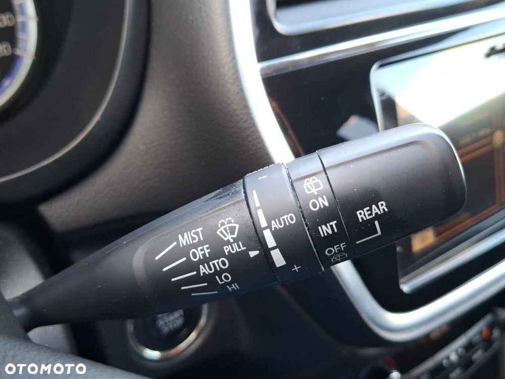 Suzuki SX4 S-Cross 1.0 T Premium - 29