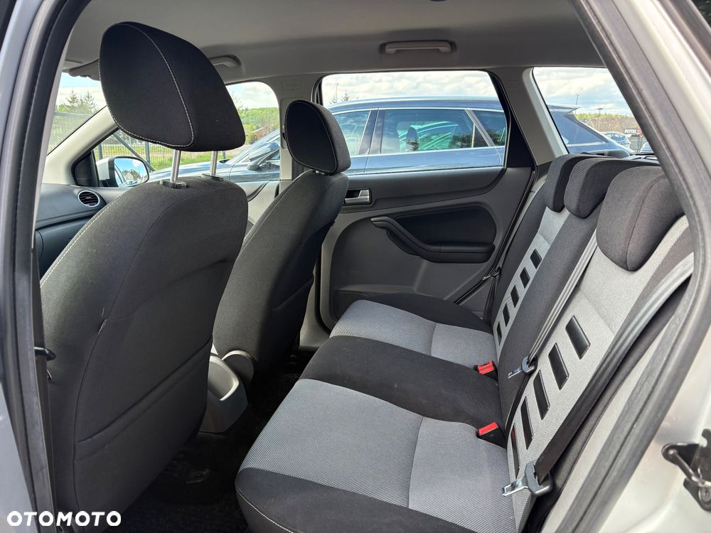 Ford Focus 1.6 16V Style+ - 7