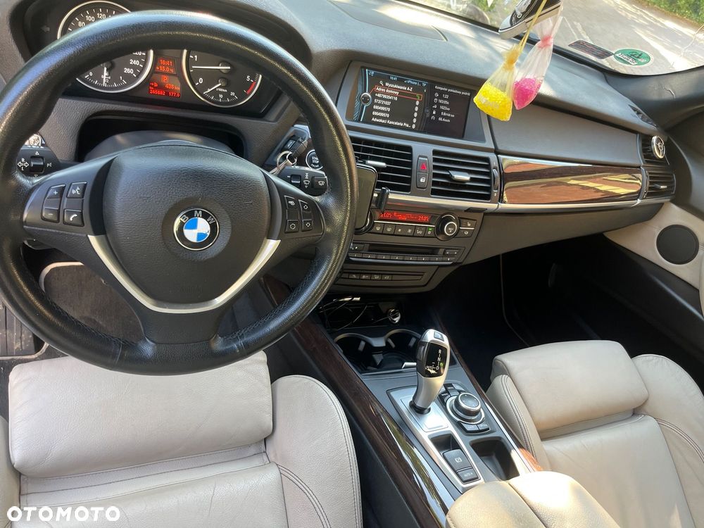 BMW X5 4.0d xDrive - 14