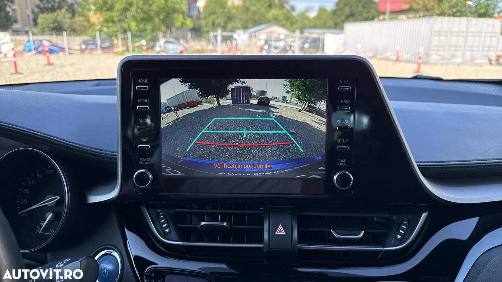 Toyota C-HR 1.8 HSD 122 CP 4x2 CVT Core - 32