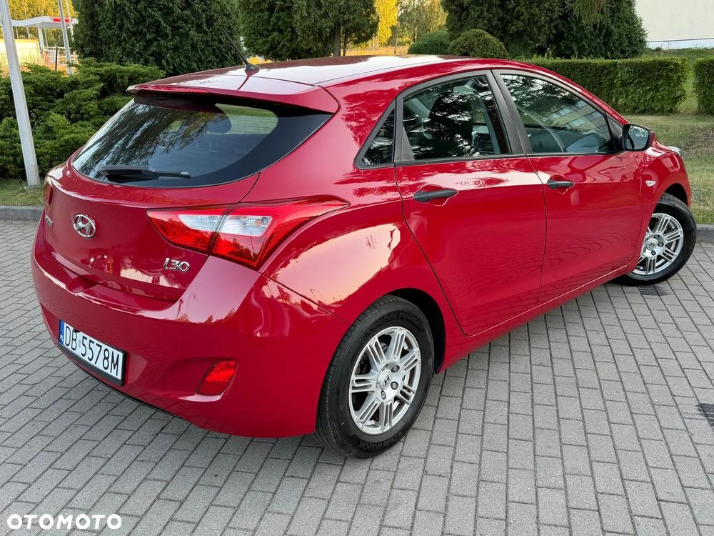 Hyundai i30 1.4 Trend - 40