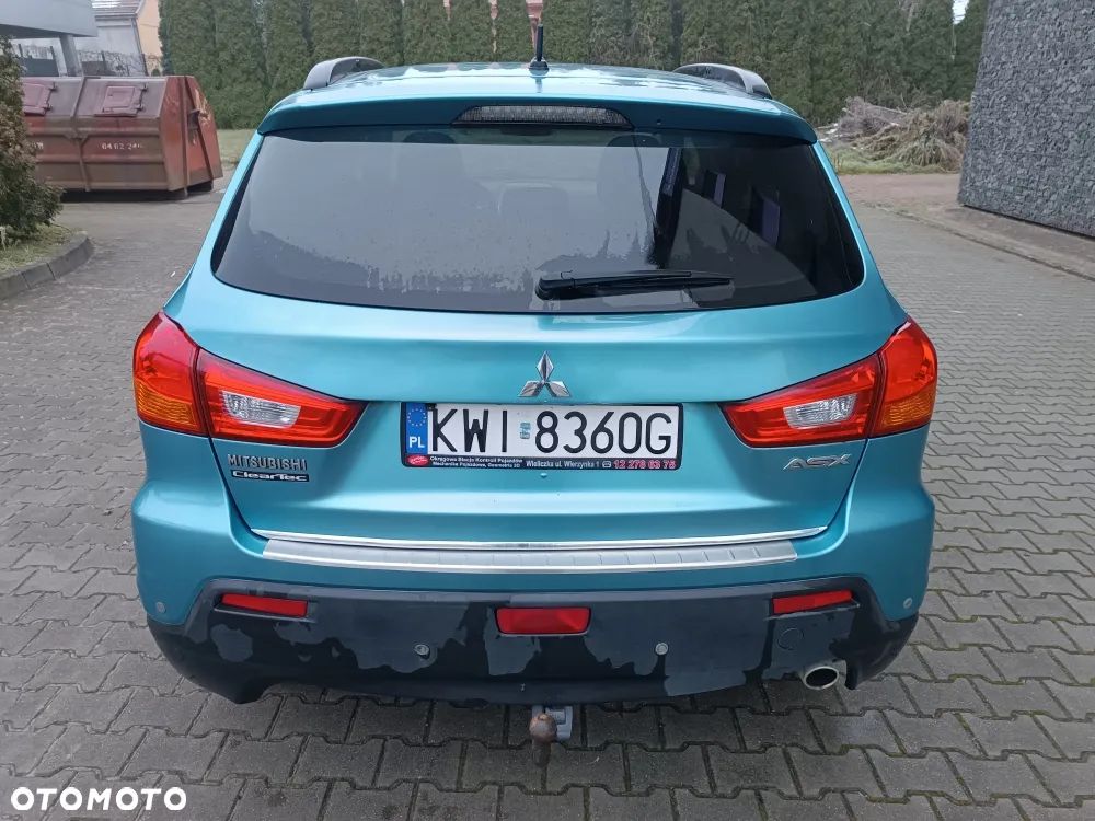 Mitsubishi ASX - 3