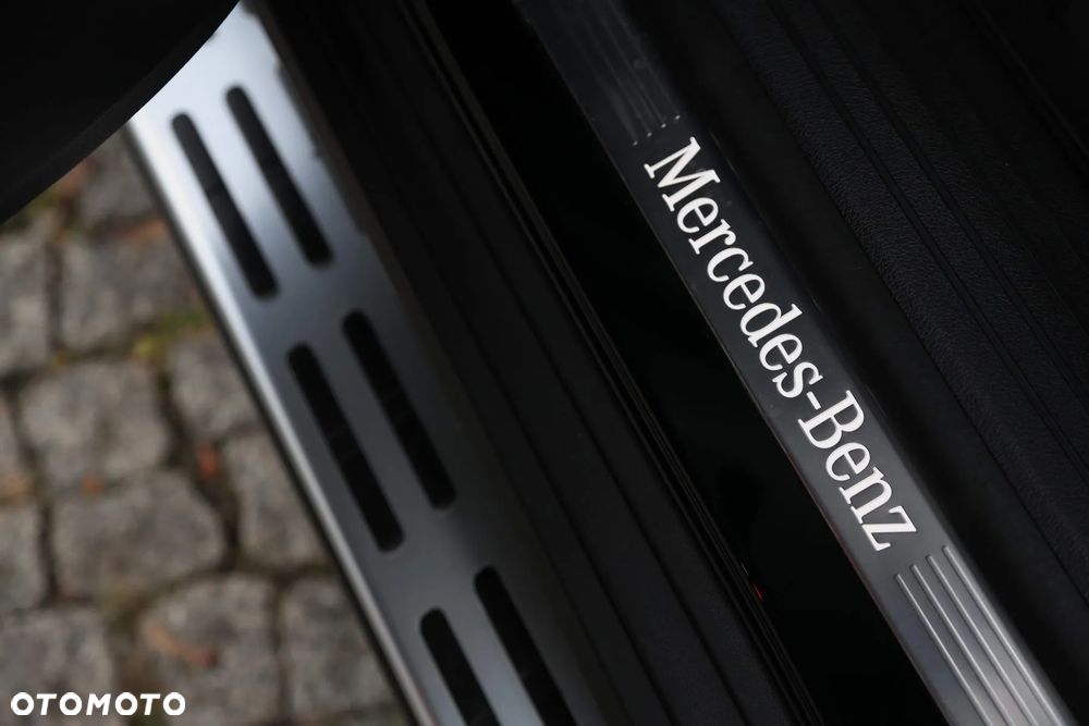 Mercedes-Benz GLS - 15
