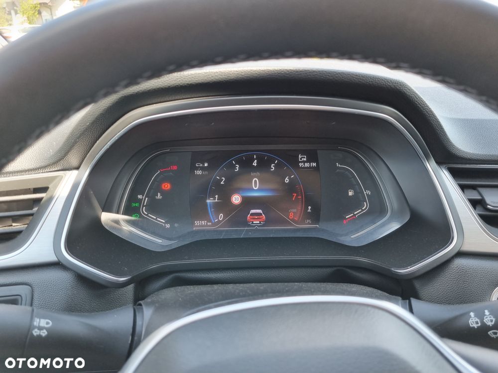 Renault Captur - 17