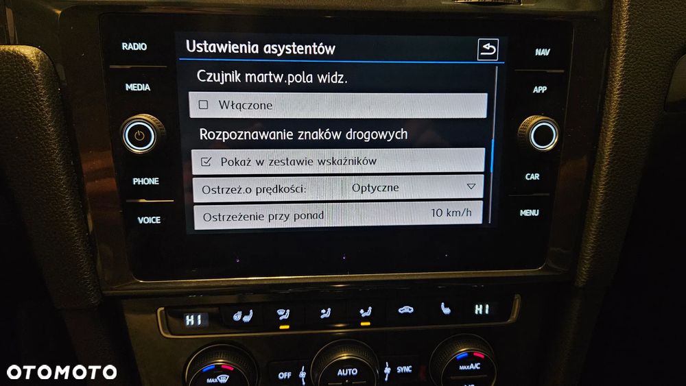 Volkswagen Golf 1.6 TDI (BlueMotion Technology) DSG Comfortline - 29