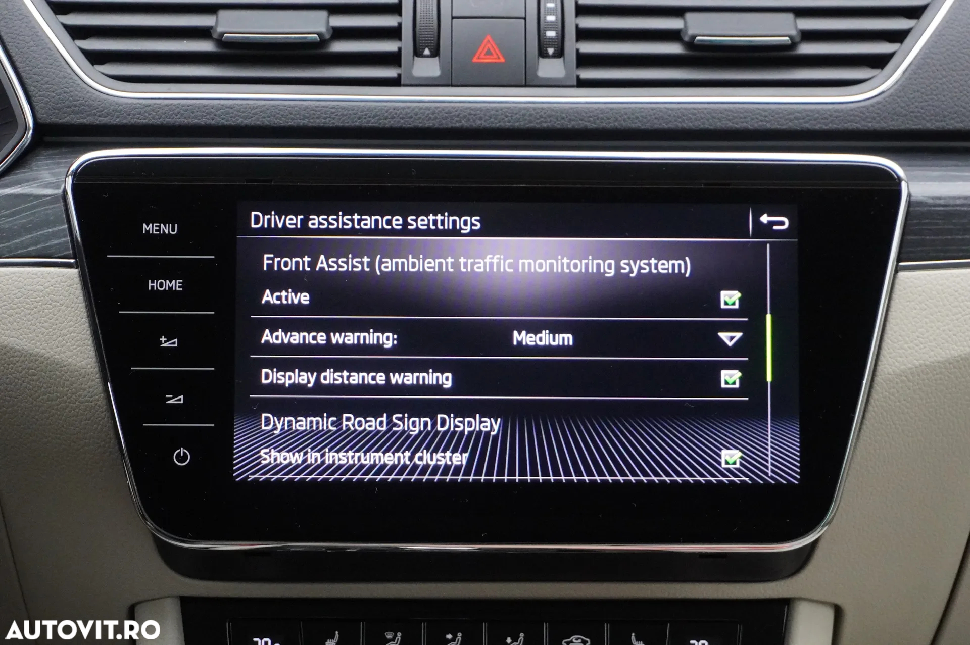 Skoda Superb 2.0 TDI 4X4 DSG Style - 33