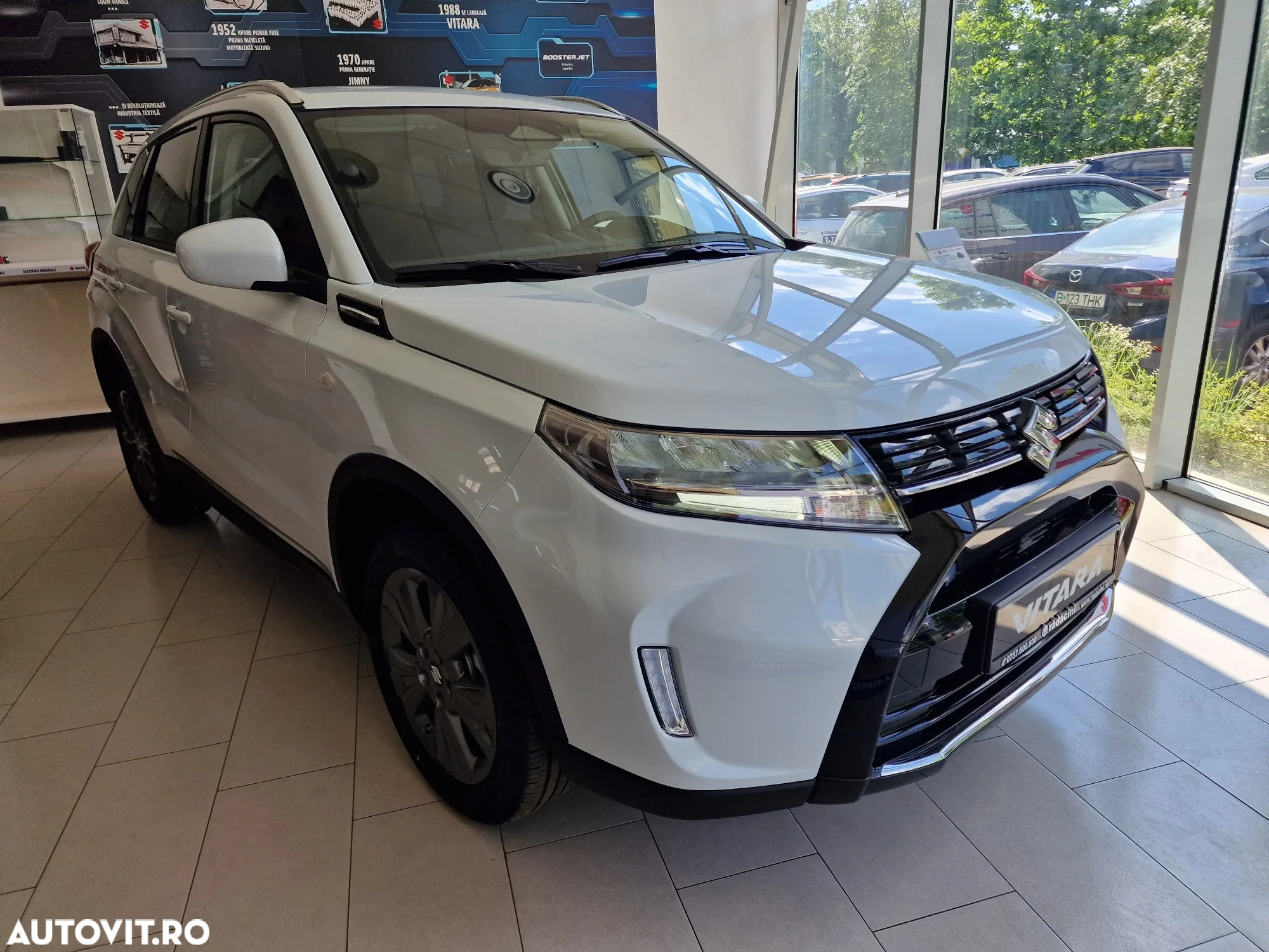 Suzuki Vitara 1.4 Boosterjet MHEV Passion - 2